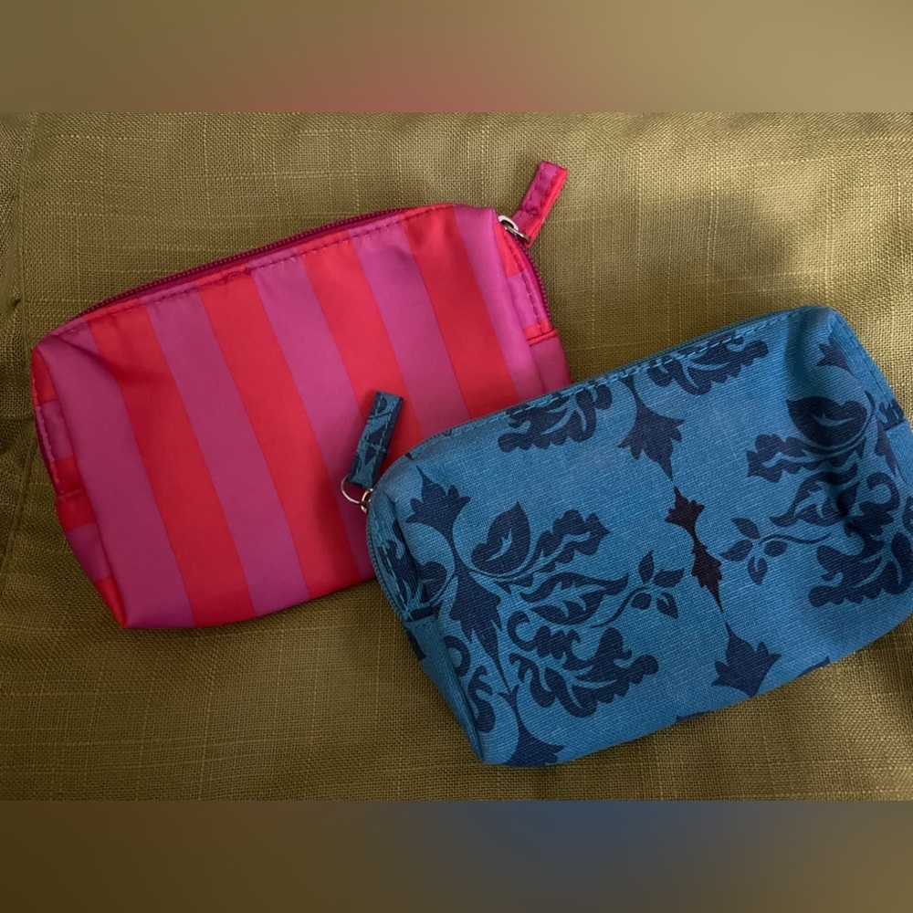 ⚠️ 5/25$ Target beauty bag bundle! New. Smoke free home.